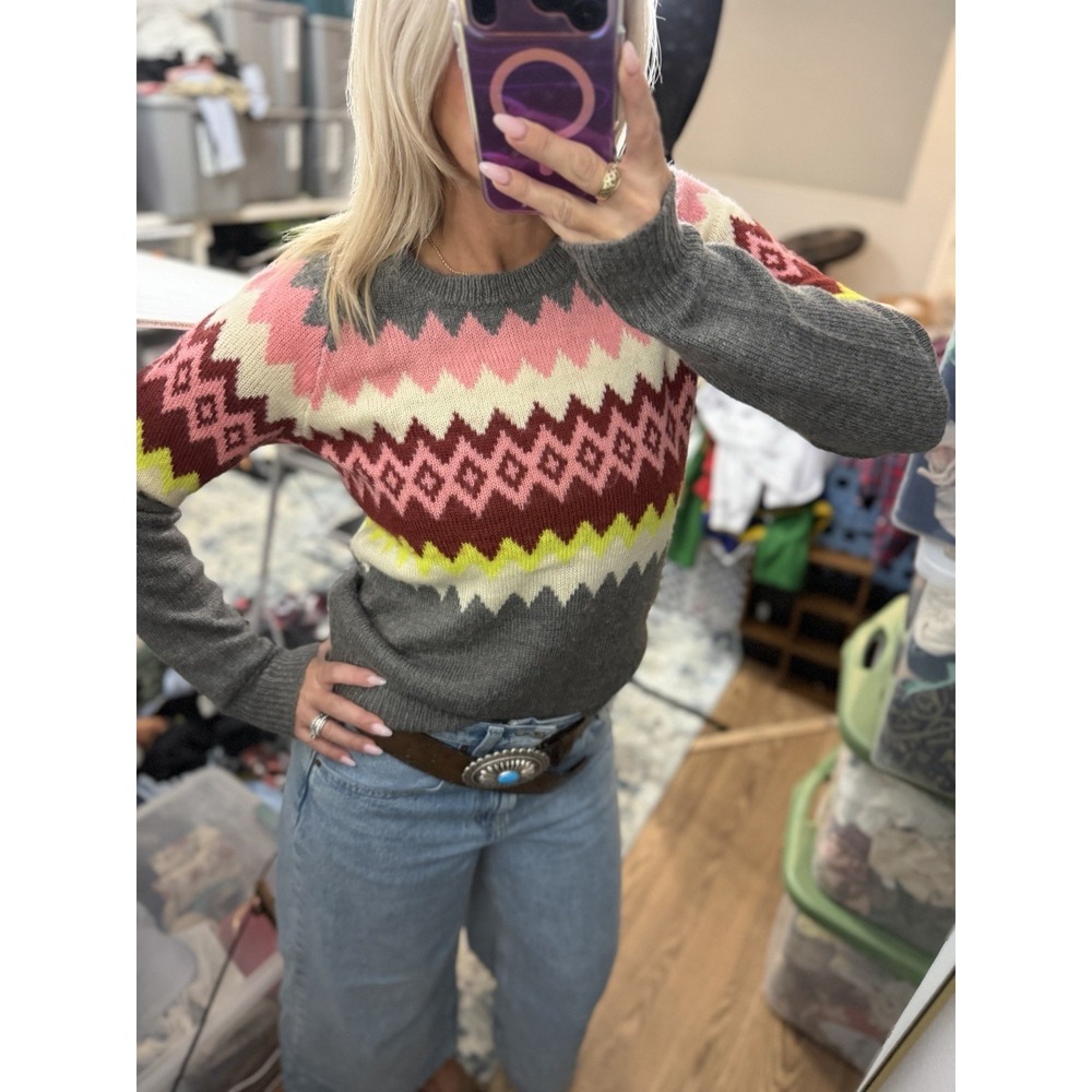 Mossimo Supply Co. Women's Gray Pink Fair Isle Pullover Knit Sweater Size S